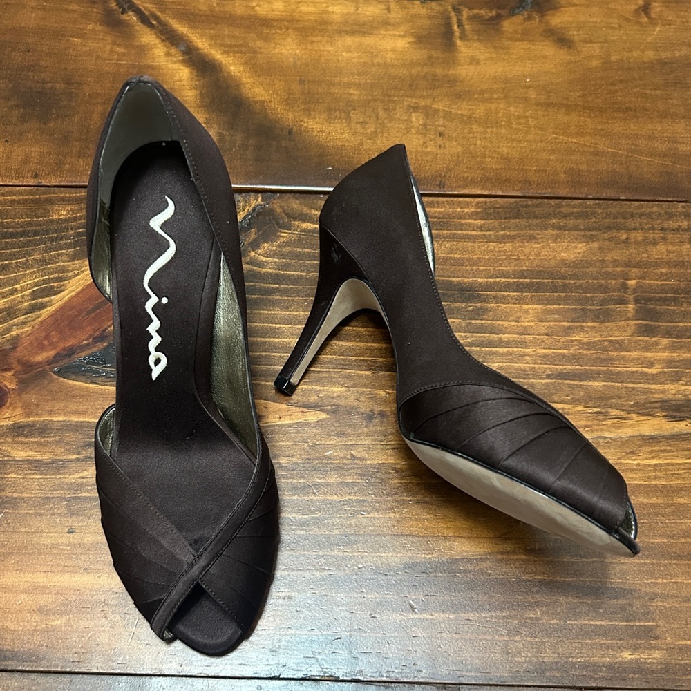 Nina Brown Satin Heels Genuine Leather Sole Peep Toe Formal Womens 9